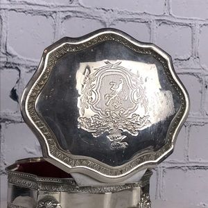 International Silver Company British Royal Lion Crest Vintage Hinged Jewelry Box